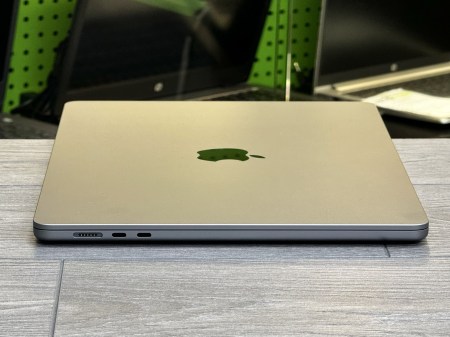 Macbook Air A3114 5